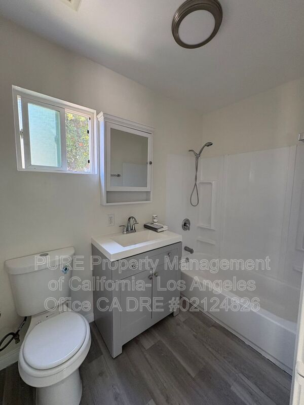 Foto del edificio - 10308 Buford Ave