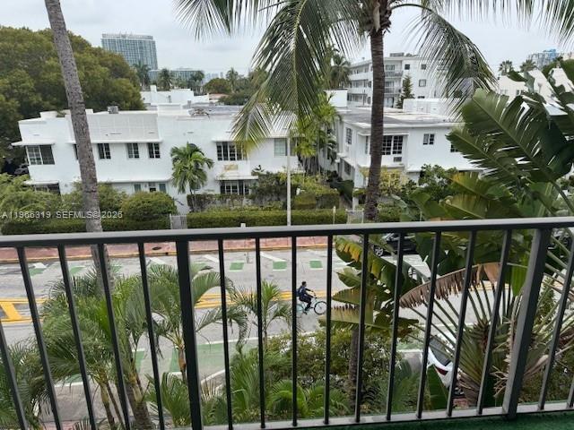 Foto del edificio - 1605 Meridian Ave