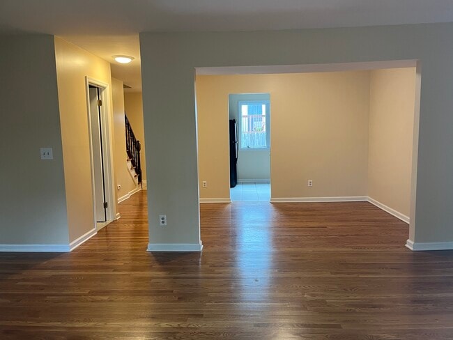 Building Photo - 426 Courtland Ave