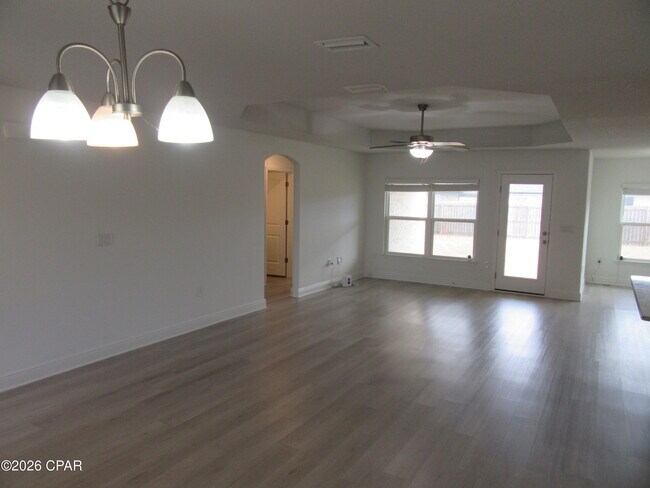 Foto del edificio - 3836 Redbud Wy