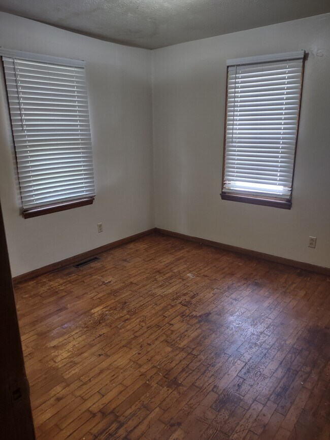 Foto del edificio - 3126 W Madison St