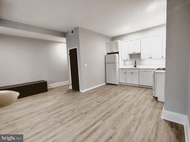 Foto del edificio - 230 S Market St