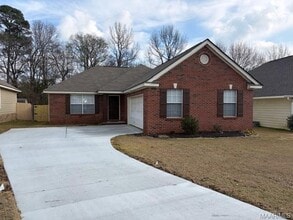 Building Photo - 1684 Hawthorne Ln