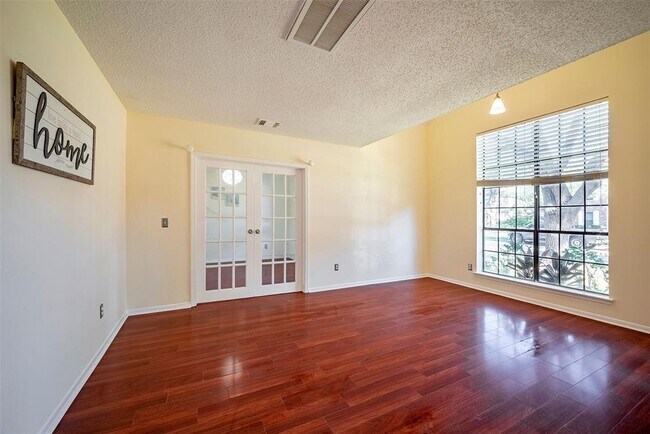 Foto del edificio - 8918 High Haven Dr
