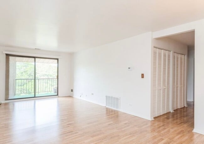 Building Photo - 709 79th St