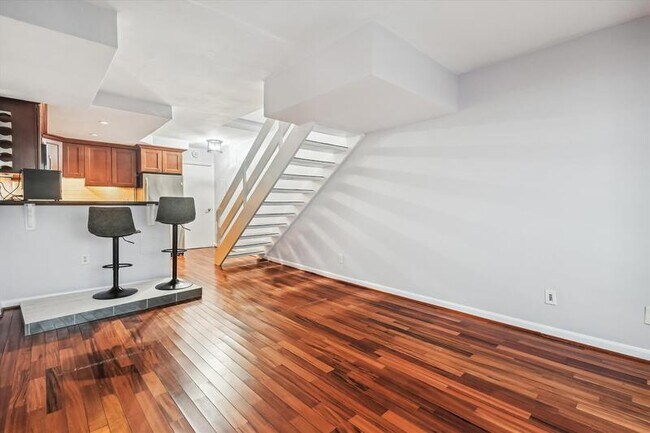 Foto del edificio - 1245 13th St NW