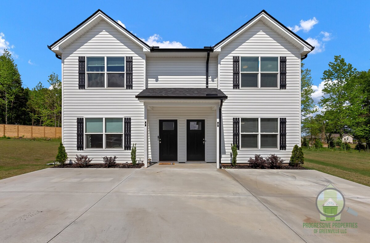 Photo - 8 Wofford Rd (Taylors, SC)