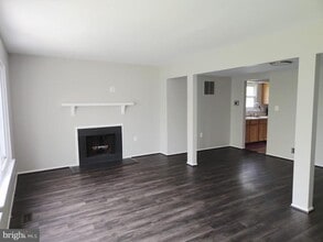 Building Photo - 15731 Millbrook Ln