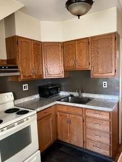 Kitchen - 2125 Old Welsh Rd