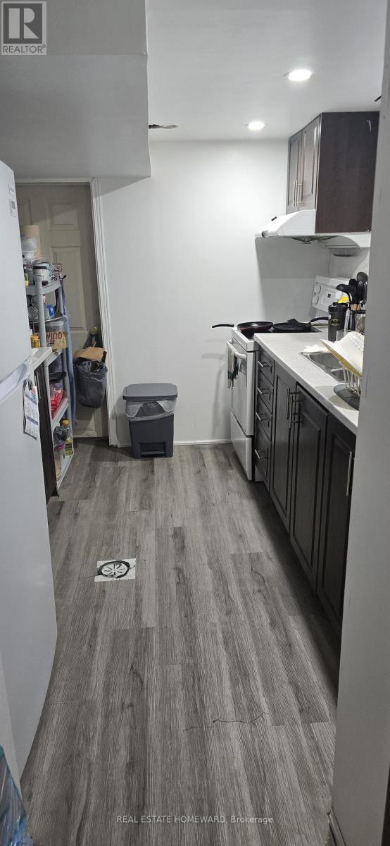 Photo du bâtiment - 30 Marchington Cir