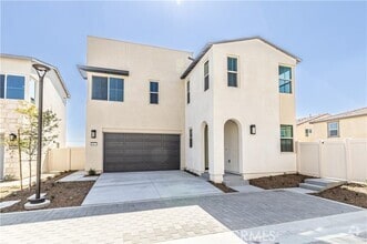 Building Photo - 3472 Emerald Dr