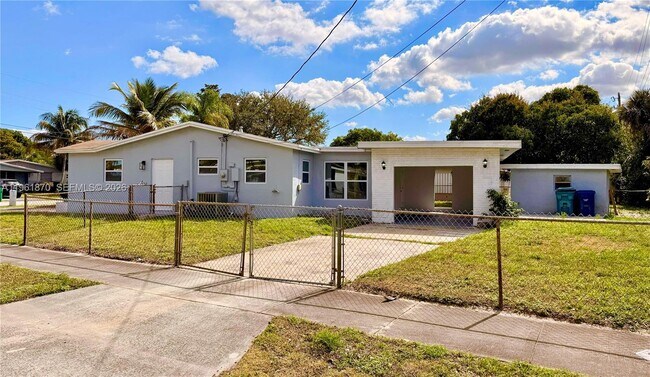 Foto del edificio - 931 NW 35th Ave