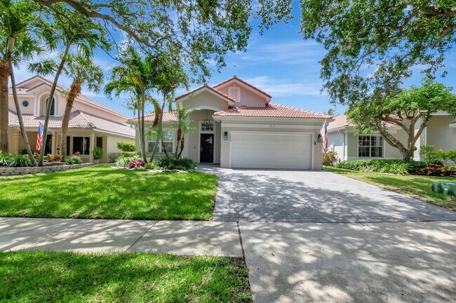Building Photo - 1050 Delray Lakes Dr