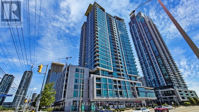 Building Photo - 3985-3985 Grand Park Dr