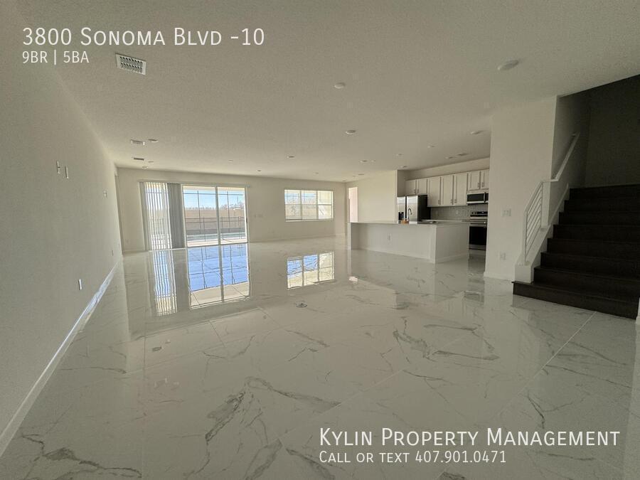 Foto principal - 3800 Sonoma Blvd