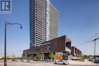 Building Photo - 121 McMahon Dr