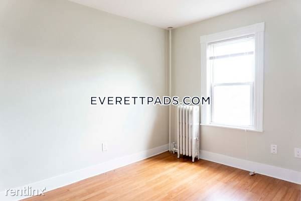 Building Photo - 2 br, 1 bath House - 15 Gladstone St # 2