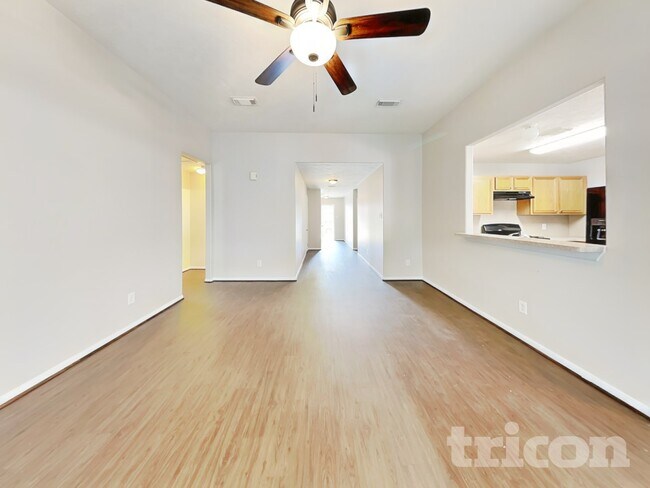 Foto del edificio - 12230 Scarlet River Dr