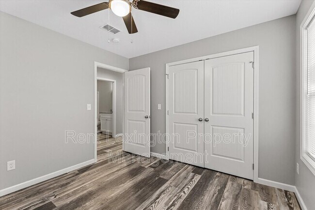 Building Photo - 137 Michelle Ann Ct