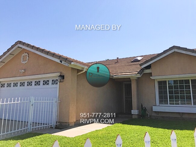 Building Photo - 3 Bed 2 Bath Home In Moreno Valley Availab...
