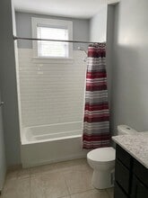 Building Photo - 221 N 8th St