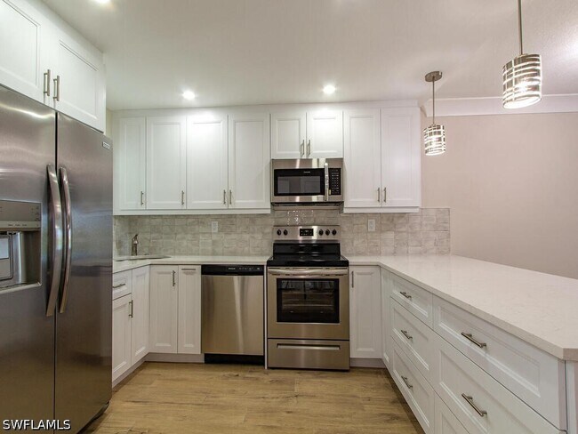 Building Photo - 29 High Point Cir E