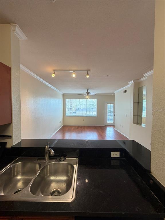 Foto del edificio - 2564 Robert Trent Jones Dr