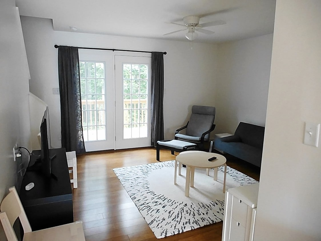 154 Riviera Dr, Madison Heights, VA 24572 Townhome Rentals in Madison