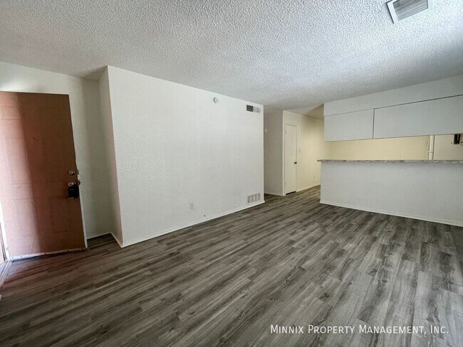 Foto del edificio - 3007 W Louisiana Ave