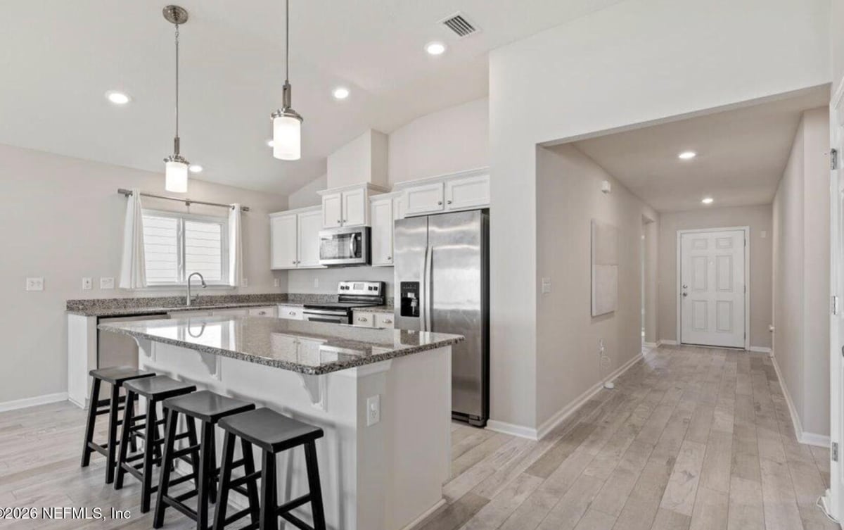 Foto del edificio - 3106 Hawks Hl Ln