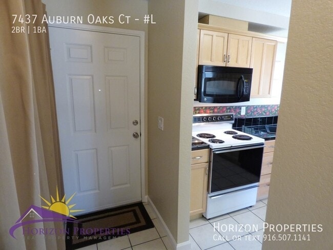 Building Photo - 2 Bed 1 Bath 861 sqft 2nd floor Citrus Hei...