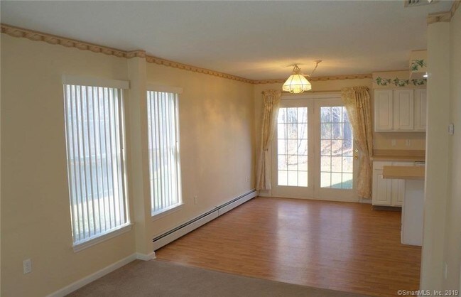 Building Photo - 5 Fitch Meadow Ln