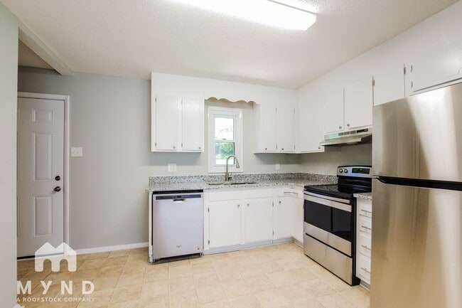 Foto del edificio - 8401 Clear Meadow Ln