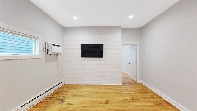 Foto del edificio - 78 Trenton St