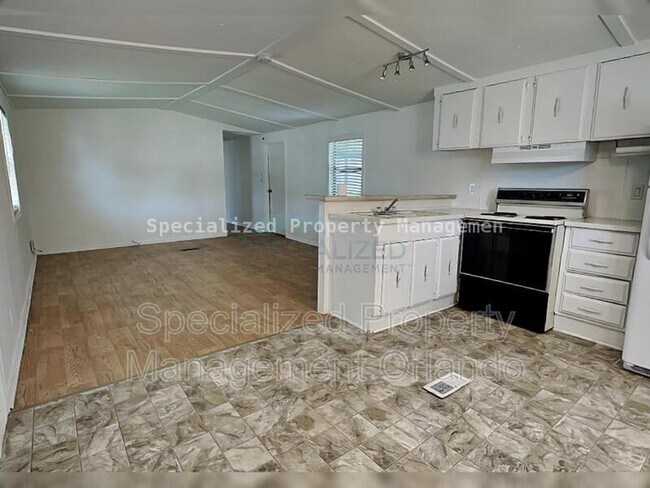 Building Photo - 804 Weeping Willow Ave