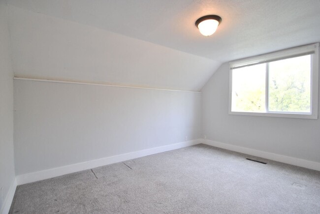 Building Photo - 24 S 300 E