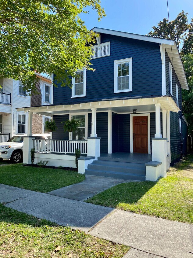 Primary Photo - 1143 King St
