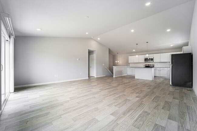 Foto del edificio - 4447 Pine Creek Dr