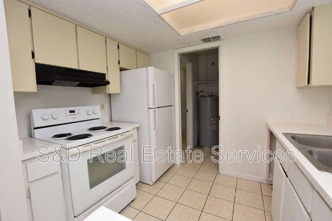 Building Photo - 1019 Buccaneer Dr