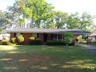 Building Photo - 1403 Gail Ave