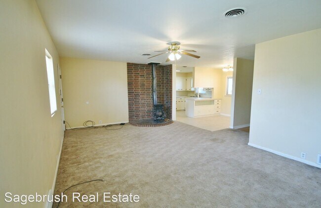 Foto del edificio - 3 br, 2 bath House - 2625 Sheldon St.