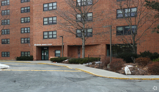 Building Photo - Hudson Shores Plaza