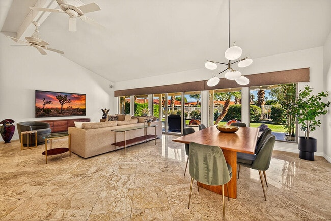 Foto del edificio - 45668 Pueblo Rd