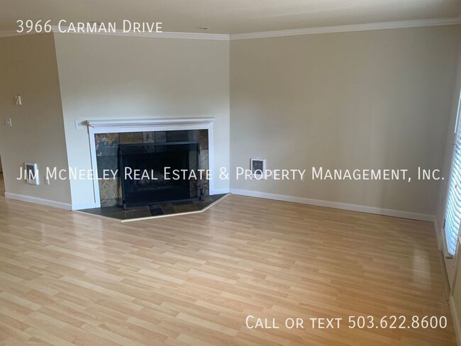 Building Photo - Uplands Park, Two bedroom Condo with View ...