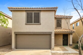 Building Photo - 650 E Woodsman Pl