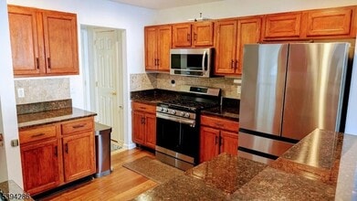 Building Photo - 14 Elco Ct Building Photo - 14 Elco Ct