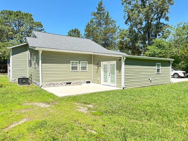 Foto del edificio - 408 Branch St