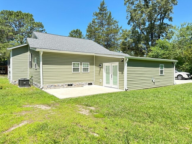 Building Photo - 408 Branch Street