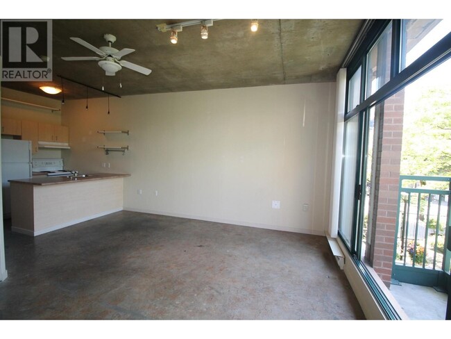 Building Photo - 22-222 E Cordova St