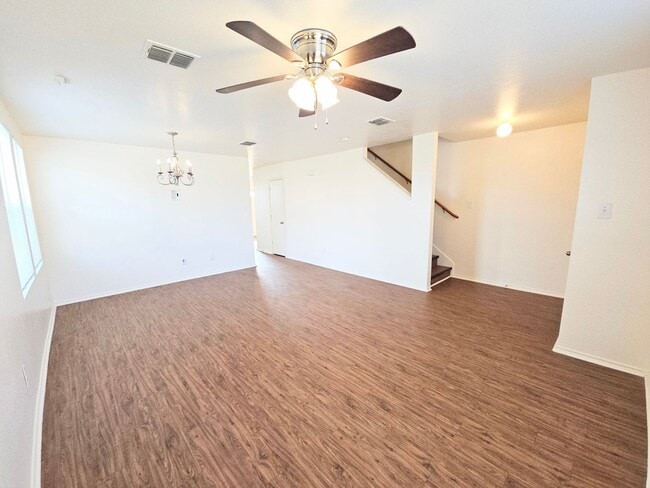 Building Photo - Beautiful 2 story home off Old Decatur